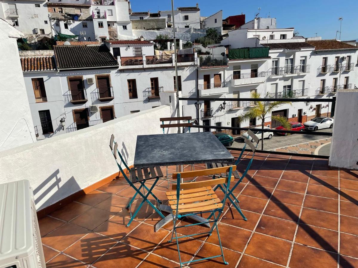 Spanish Town House ألورا المظهر الخارجي الصورة