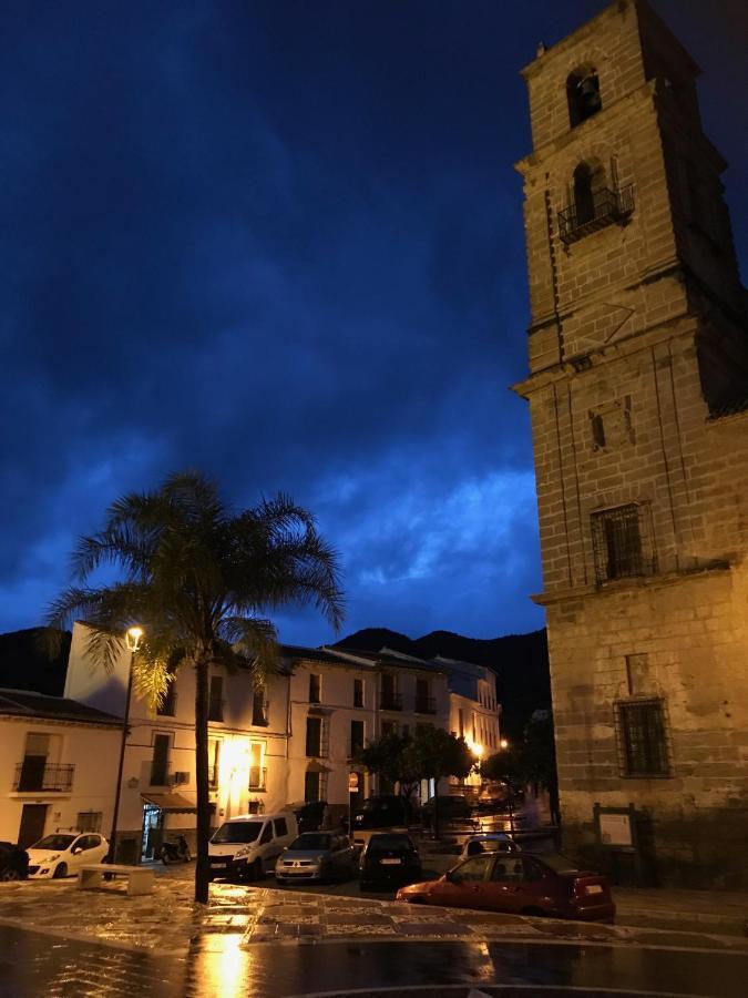 Spanish Town House ألورا المظهر الخارجي الصورة